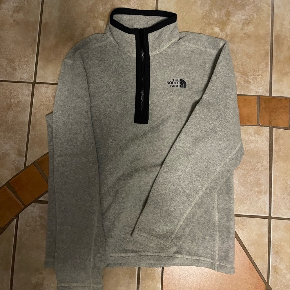 Quarter zip TNF size small